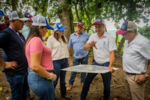 Seguimos fortaleciendo lazos para impulsar el sector ganadero de Chone