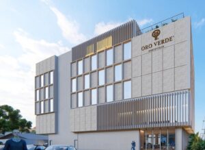 Hotel Oro Verde de Portoviejo registra un 11 % de avance