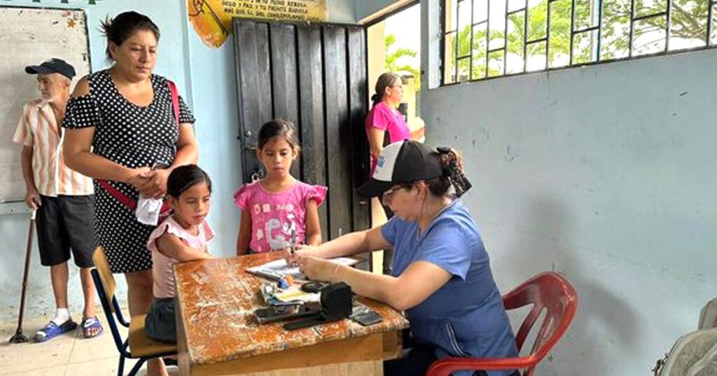 La Floresta recibe a las brigadas médicas