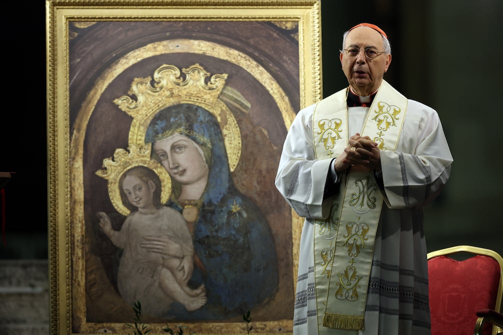 ‘Habemus Papam’: ¿Quién es Dominique Mamberti, el cardenal encargado de anunciar al nuevo papa?